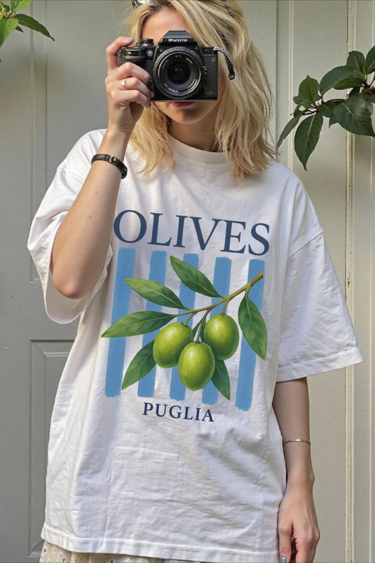 Olives Puglia Graphic T-Shirt for Women – Vintage Summer Aesthetic Tee