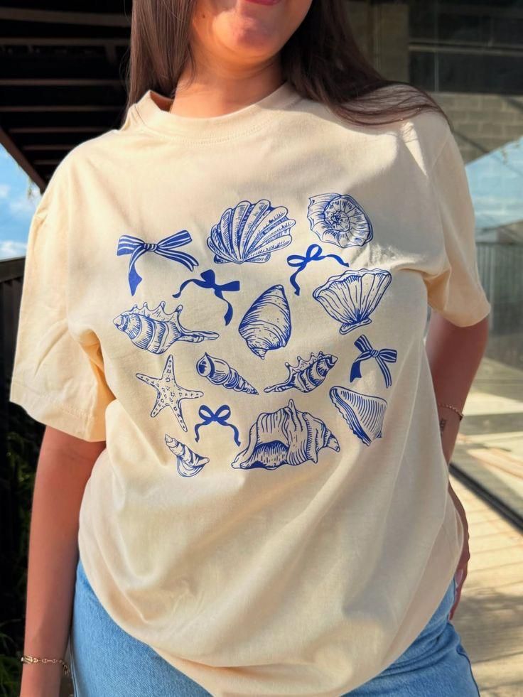Seashell Graphic T-Shirt for Women – Soft Cotton Beach Vibe Casual Tee