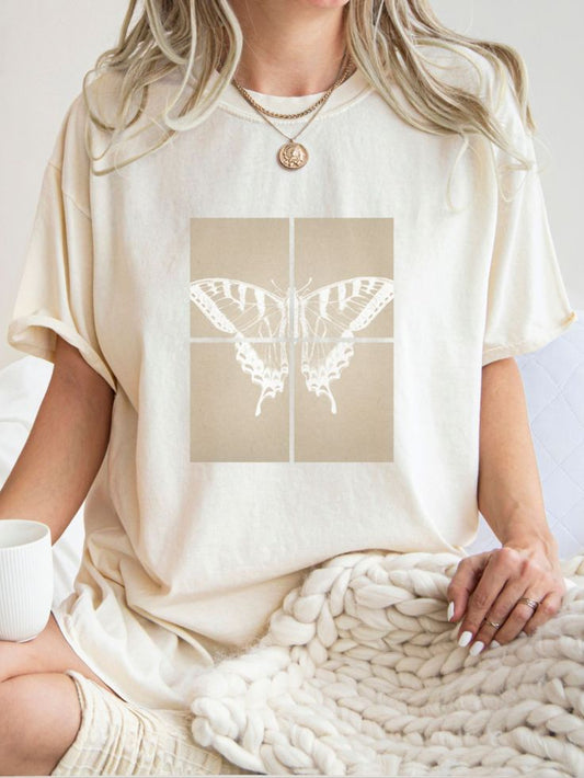 Minimal Butterfly Window Graphic T-Shirt for Women – Vintage Aesthetic Butterfly Tee