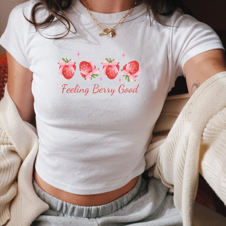 Feeling Berry Good Strawberry Graphic Crop T-Shirt for Women – Cute Aesthetic Baby Tee